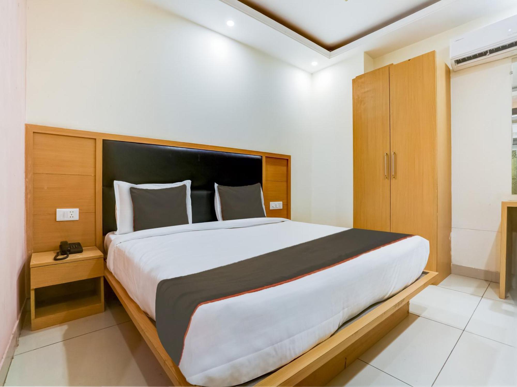 Collecion O White House Hotell New Delhi Exteriör bild